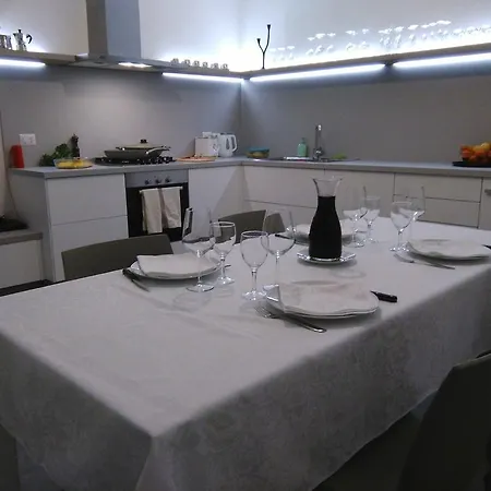 Maison Sant'elena 公寓 *